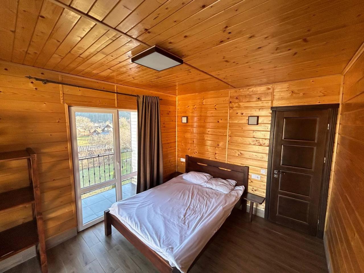 فندق Гірка سكول المظهر الخارجي الصورة