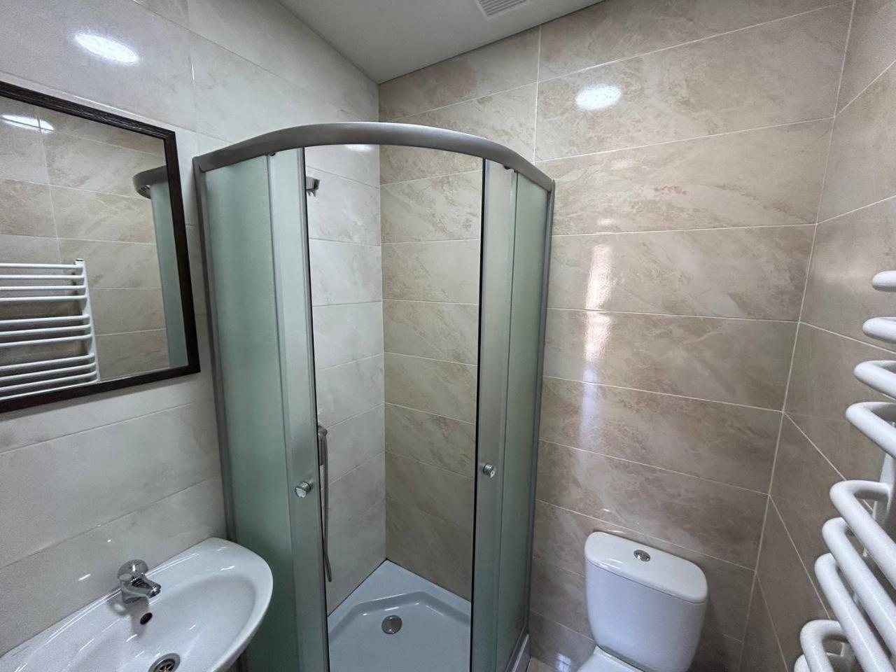 فندق Гірка سكول المظهر الخارجي الصورة