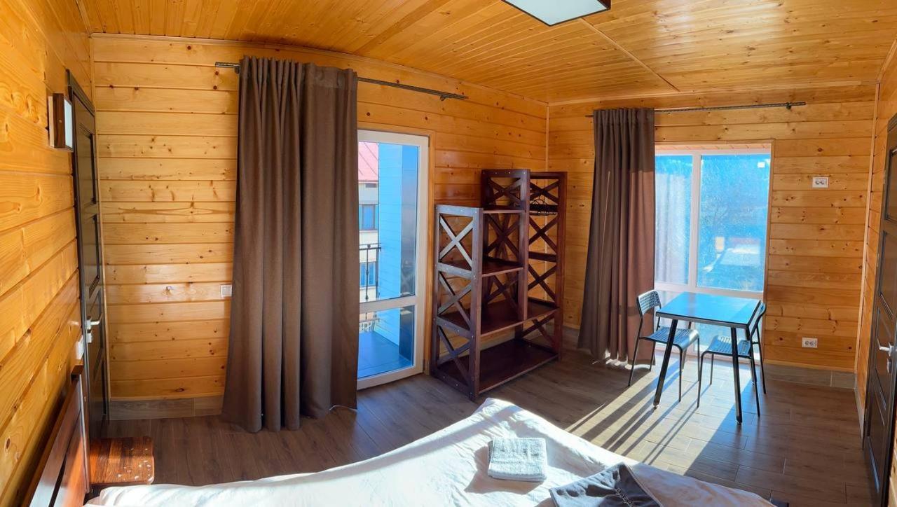 فندق Гірка سكول المظهر الخارجي الصورة