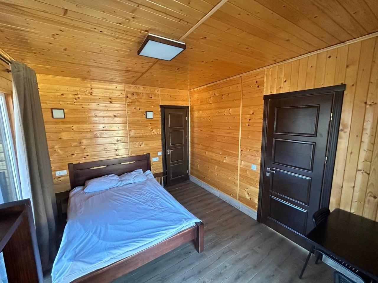 فندق Гірка سكول المظهر الخارجي الصورة